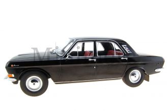 Volga M25 Scale Model