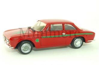 Alfa Romeo Giulia Sprint GT Scale Model