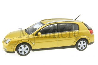 Opel Signum Scale Model