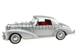 300 S Coupe Scale Model