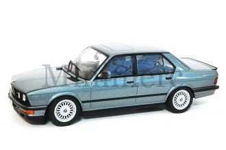 BMW M5 (E28) Scale Model
