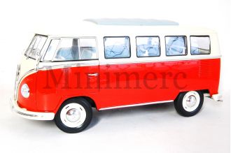 Volkswagen Microbus Scale Model