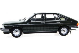 Audi 100 Avant GL Scale Model