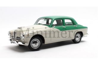 Alfa Romeo 1900 Super Berlina Scale Model