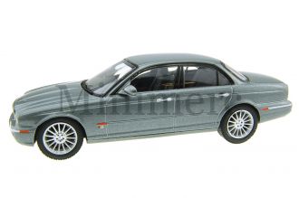 Jaguar XJR Scale Model