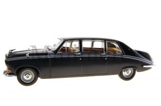 Daimler DS420 Limousine Scale Model
