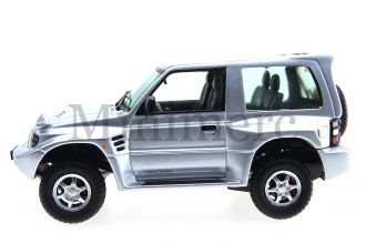 Mitsubishi Pajero Evolution Short Scale Model