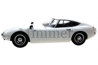Toyota 2000 GT Scale Model