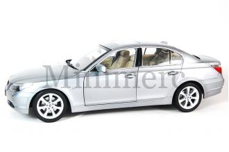 BMW 530i Scale Model