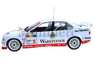 BMW 320i STW Scale Model