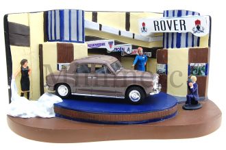 Rover 100 & Earls Court Diorama Scale Model