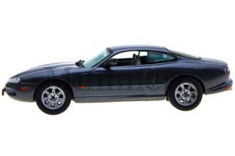 Jaguar XK8 Coupe Scale Model
