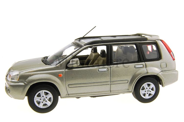 143 Nissan XTrail 4WD Diecast Model Minimerc