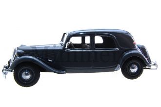 Citroen Traction Avant 15-Six Scale Model