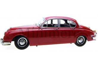 Daimler 250 V8 Scale Model