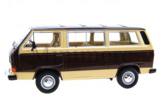 Volkswagen Type 2 (T3) Caravelle Scale Model