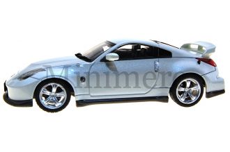 Nissan Fairlady Z Scale Model
