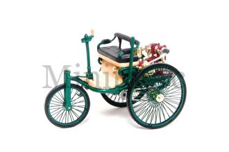 Benz Patent Motorwagen 1886 Scale Model