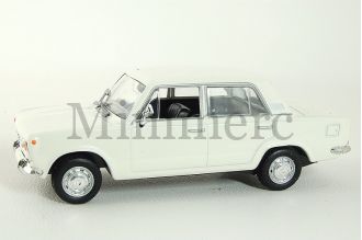 Fiat 125P Scale Model