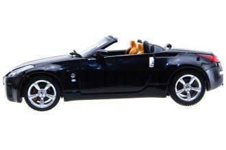Nissan Fairlady Z Roadster Scale Model