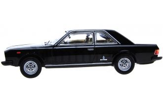 Fiat 130 Coupe Scale Model