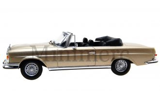 280 SE 3.5 Cabriolet Scale Model