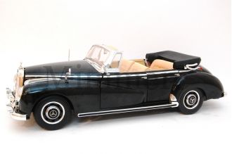 300 C Cabriolet Scale Model