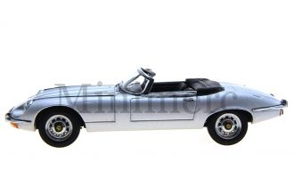 E Type Cabriolet Scale Model