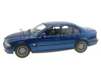BMW M5 Limousine Scale Model
