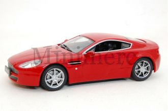 Aston Martin V8 Scale Model