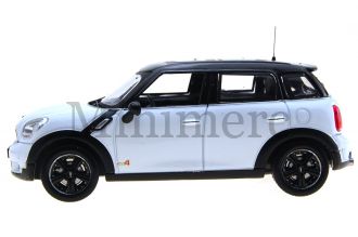 Mini Cooper S Countryman Scale Model