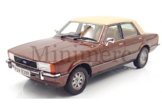 Ford Cortina Mk4 2.0 Ghia Scale Model