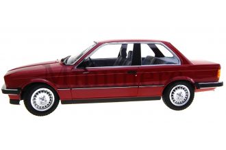 BMW 323i Scale Model