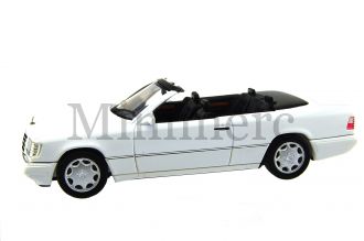 E320 Cabrio Scale Model
