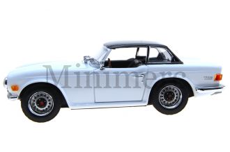 Triumph TR6 Scale Model