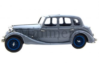 Riley Adelphi Saloon Scale Model
