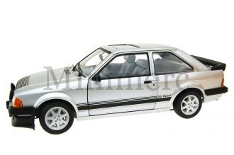 Ford Escort RS 1600i Scale Model