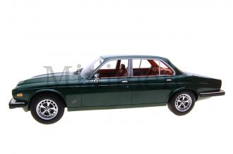 Jaguar XJ6 Scale Model