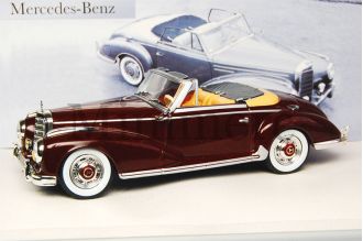 300 SC Roadster 1956 Scale Model