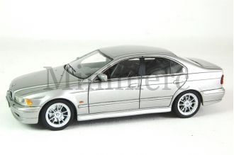 BMW 5er (E39) Scale Model