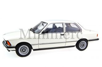 BMW 323i Scale Model