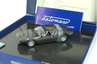 De Tomaso Mangusta Scale Model