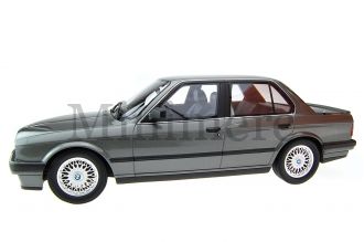 BMW (E30) 325i Sedan Scale Model