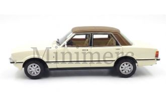 Ford Cortina Mk4 2.0 Ghia Scale Model