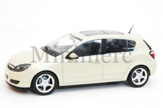 Opel Astra Scale Model