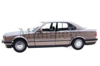 BMW 535i Scale Model