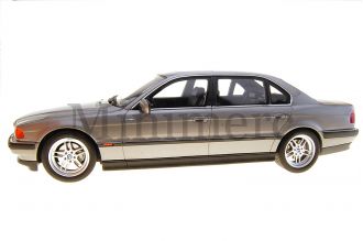 BMW E38 750 IL Scale Model