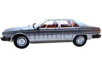Maserati Quatroporte III Scale Model