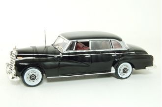 300 D 1957 Scale Model