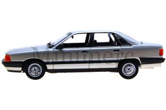 Audi 100 Scale Model